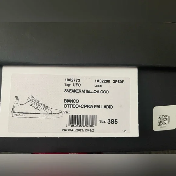 authentic Versace sneakers size 38.5 - Picture 7 of 11